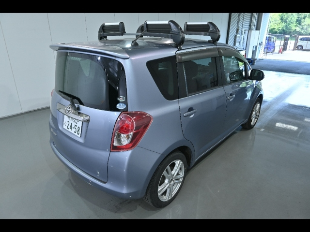 TOYOTA RACTIS 2009