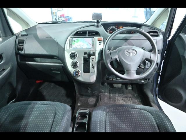 TOYOTA RACTIS 2009