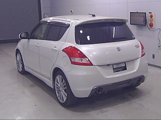 SUZUKI SWIFT 2016