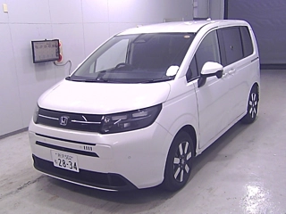 HONDA FREED 2025