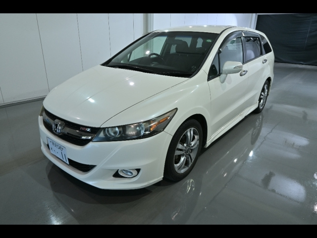 HONDA STREAM 2011