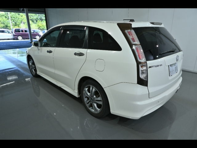HONDA STREAM 2011