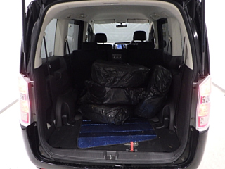 HONDA STEP WAGON 2011