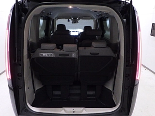 HONDA STEP WAGON 2022