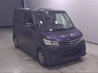 NISSAN ROOX 2010