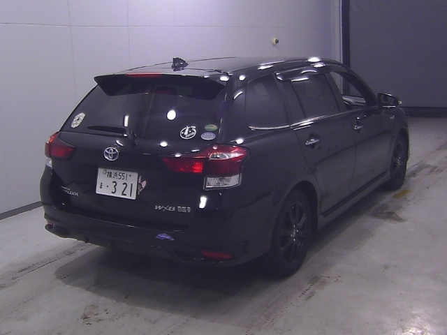 TOYOTA COROLLA FIELDER 2017