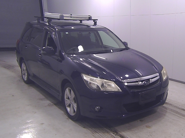 SUBARU EXIGA 2012