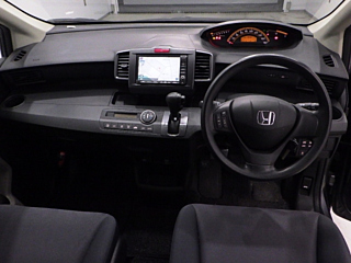 HONDA FREED 2008