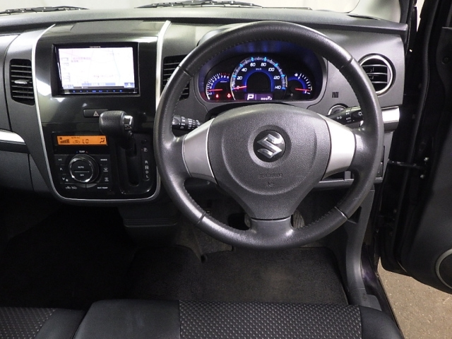 SUZUKI WAGON R 2011