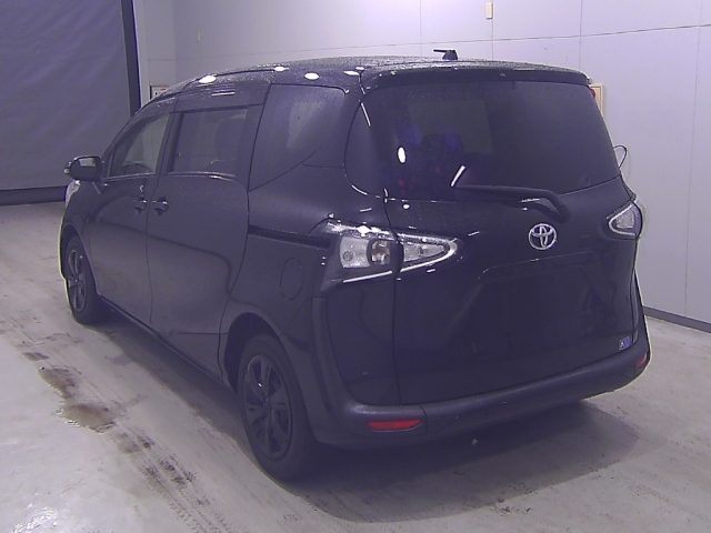 TOYOTA SIENTA 2022