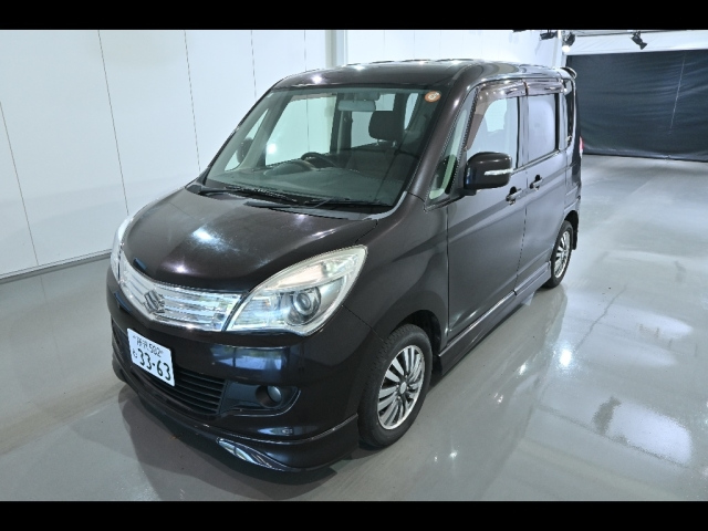 SUZUKI SOLIO 2011