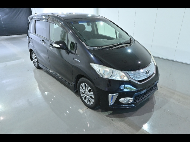 HONDA FREED 2012