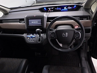 HONDA FREED 2021