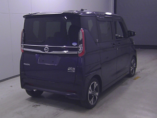 NISSAN ROOX 2020