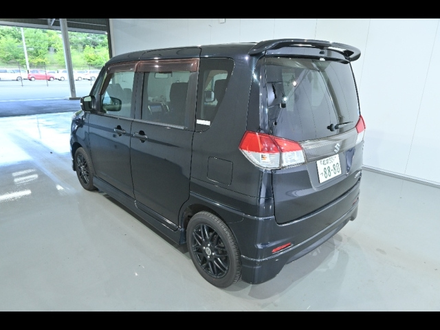 SUZUKI SOLIO 2012