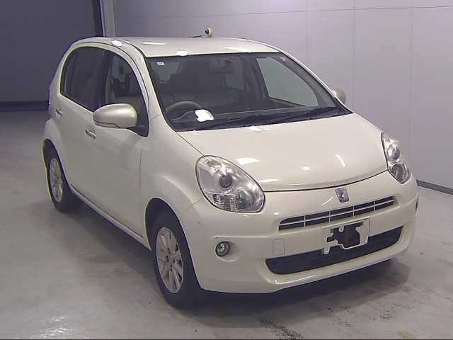 TOYOTA PASSO 2012