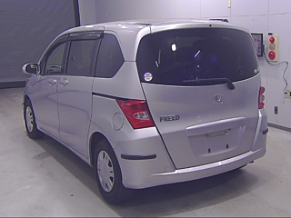 HONDA FREED 2008