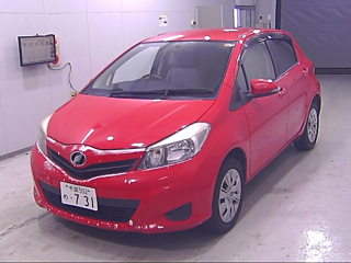 TOYOTA VITZ 2014