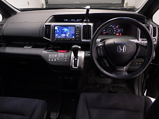 HONDA STEP WAGON 2010