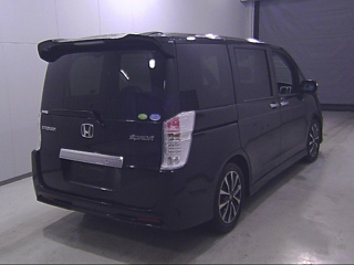 HONDA STEP WAGON 2010