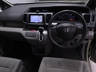HONDA STEP WAGON 2010