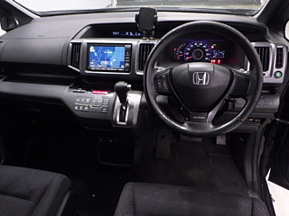 HONDA STEP WAGON 2010