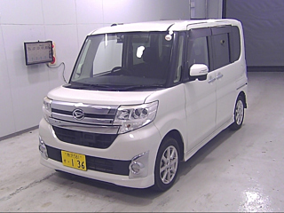 DAIHATSU TANTO 2015