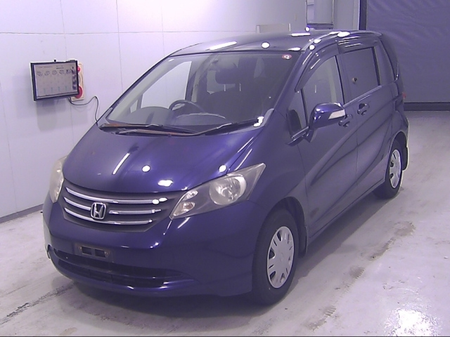 HONDA FREED 2010