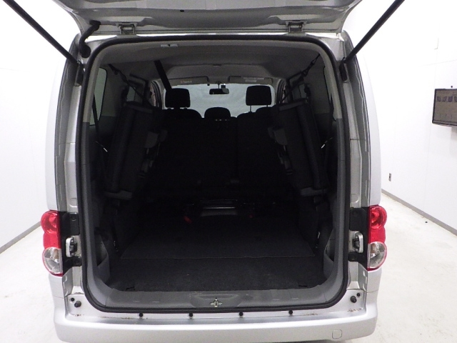 NISSAN NV200 2016