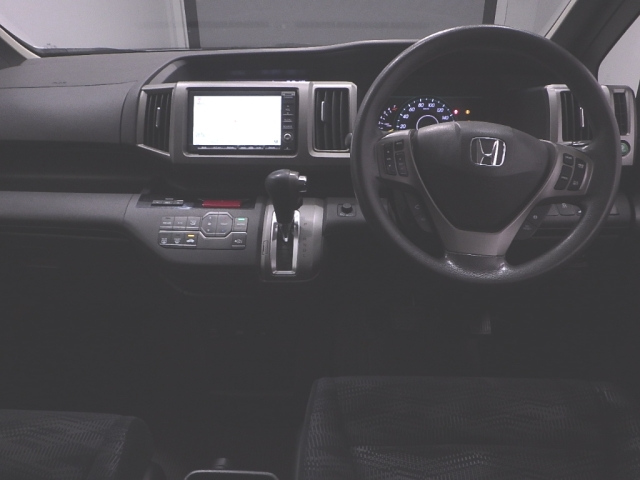 HONDA STEP WAGON 2012