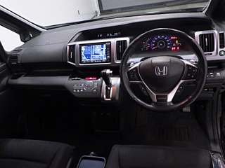 HONDA STEP WAGON 2012