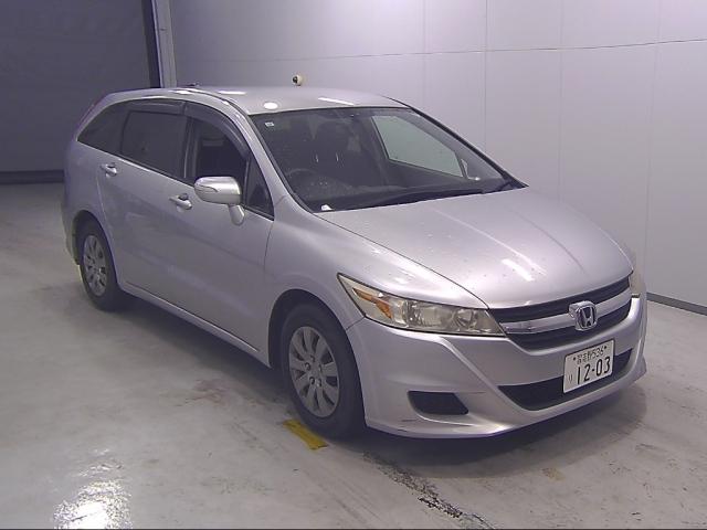 HONDA STREAM 2009