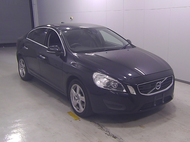 VOLVO S60 2012