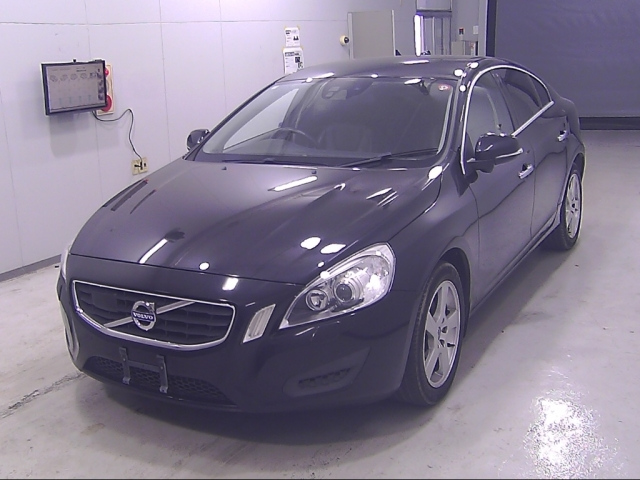 VOLVO S60 2012