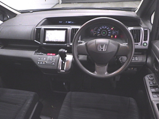 HONDA STEP WAGON 2010