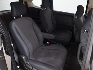 HONDA FREED 2010