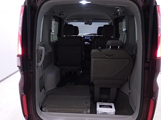 HONDA STEP WAGON 2017