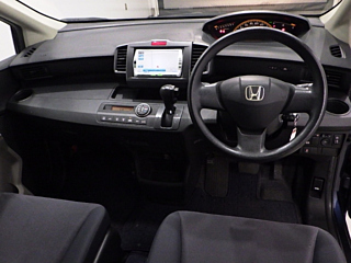 HONDA FREED 2008