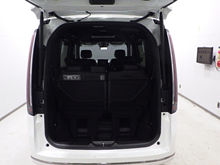 HONDA STEP WAGON 2025