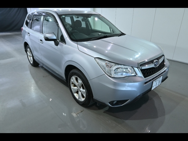 SUBARU FORESTER 2013