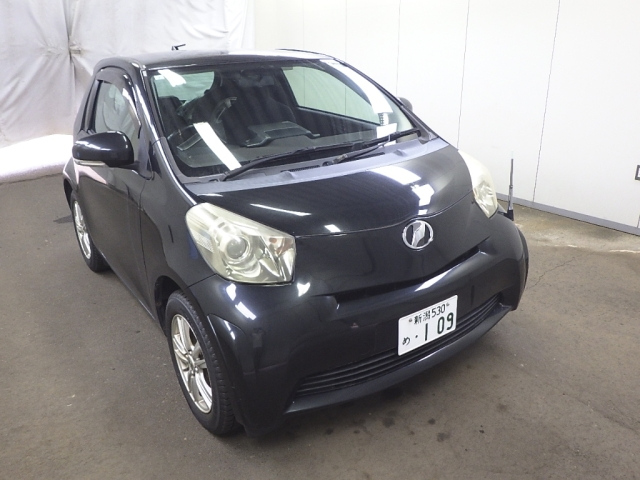 TOYOTA IQ 2009