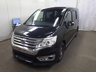 HONDA STEP WAGON 2012