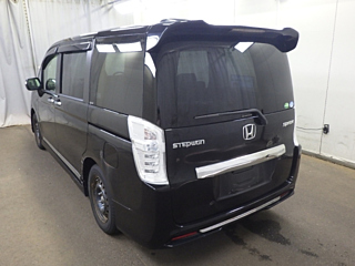 HONDA STEP WAGON 2012