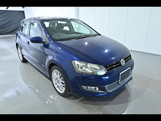 VOLKSWAGEN POLO 2012