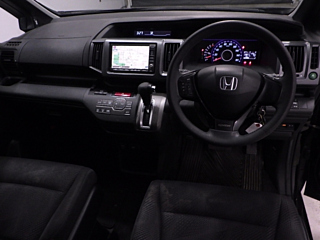 HONDA STEP WAGON 2010