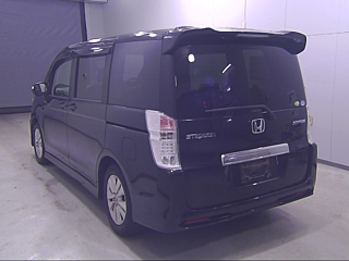 HONDA STEP WAGON 2010