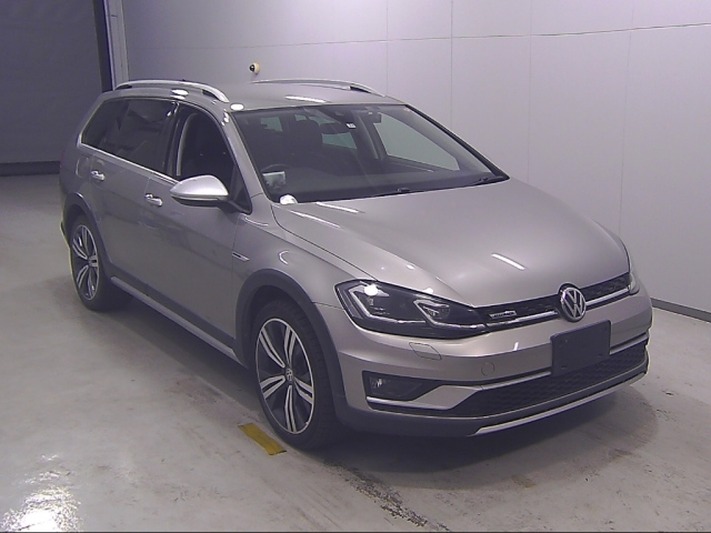 VOLKSWAGEN GOLF ALLTRACK 2017