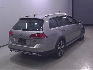VOLKSWAGEN GOLF ALLTRACK 2017