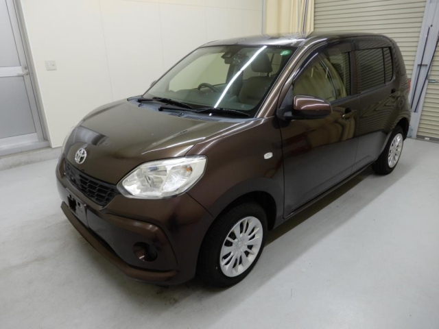 TOYOTA PASSO 2016
