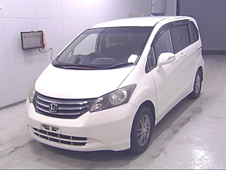 HONDA FREED 2010